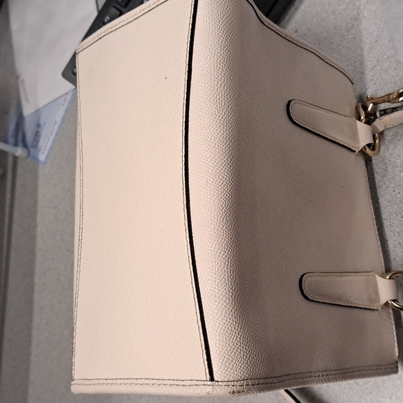 Coach Crosby 21 Carryall Chalk Crossgrain Leather Convertible Satchel  F11925 - Picture 11 of 16